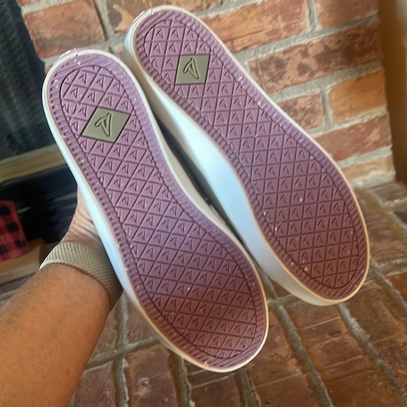 LIKE NEW Sperry Crest Vibe Linen Sneakers in Baja Green - Picture 6 of 8